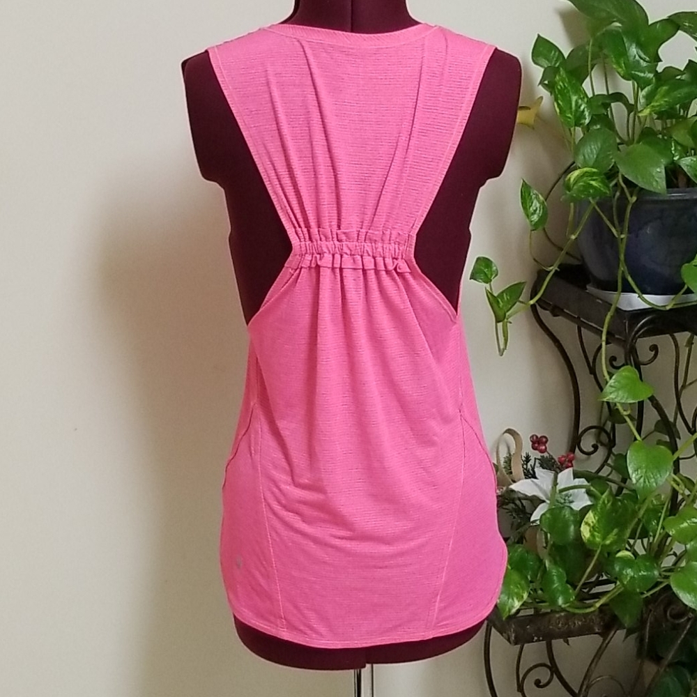 Lululemon Women's Sleeveles Size 8